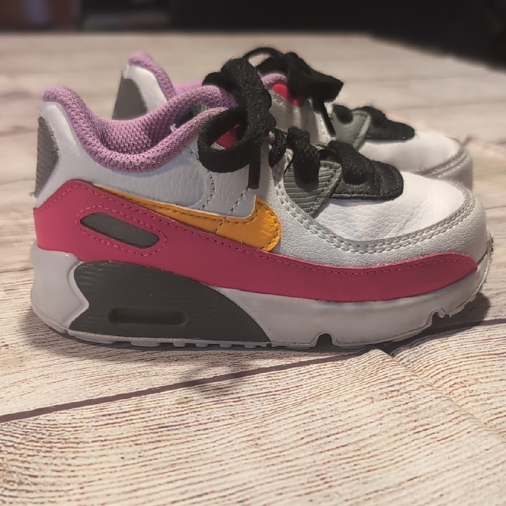 Nike Kids Sneakers - White, Pink, Yellow, Black